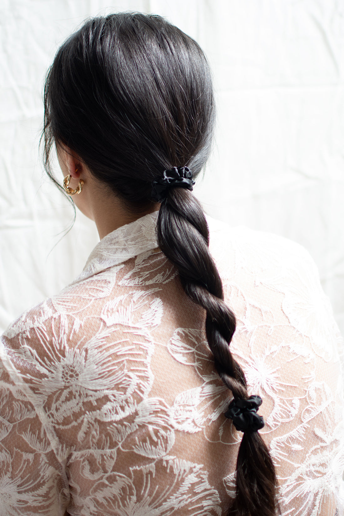 SMALL SILK SATIN SCRUNCHIES 2 PC SET IN BLACK