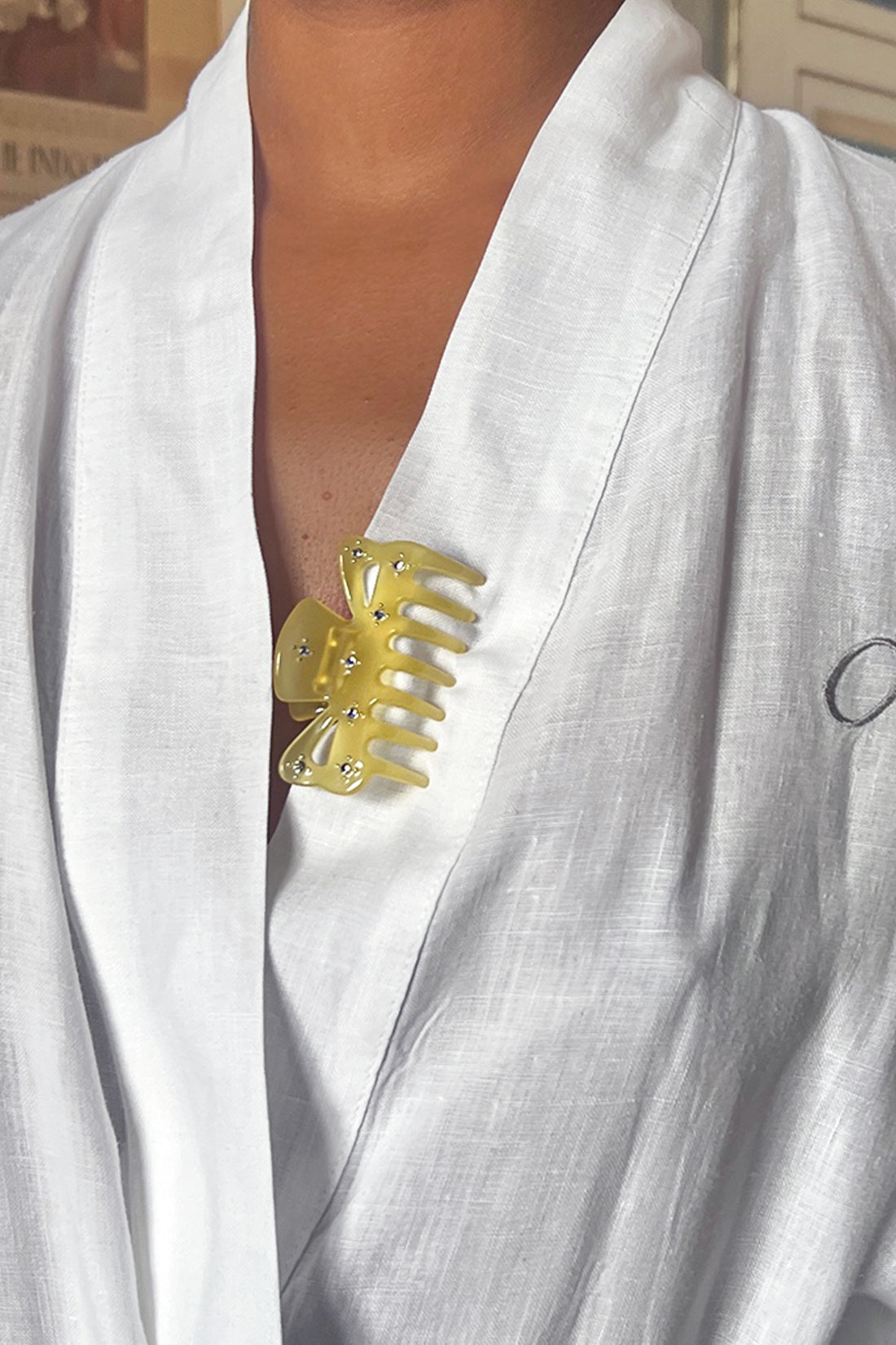 CLAW BABY IN GOLDEN GLOW